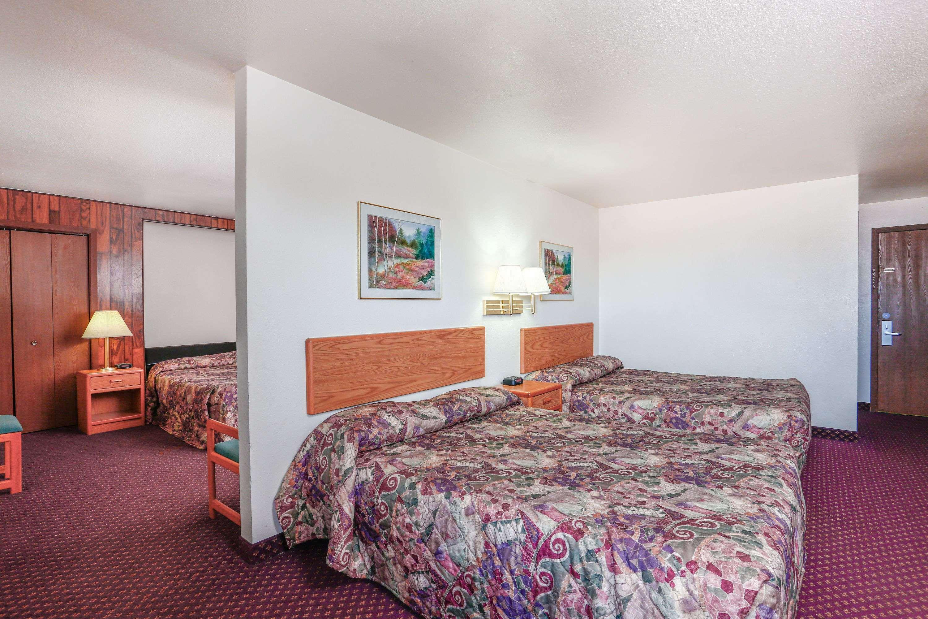Travelodge By Wyndham Deer Lodge Montana Εξωτερικό φωτογραφία
